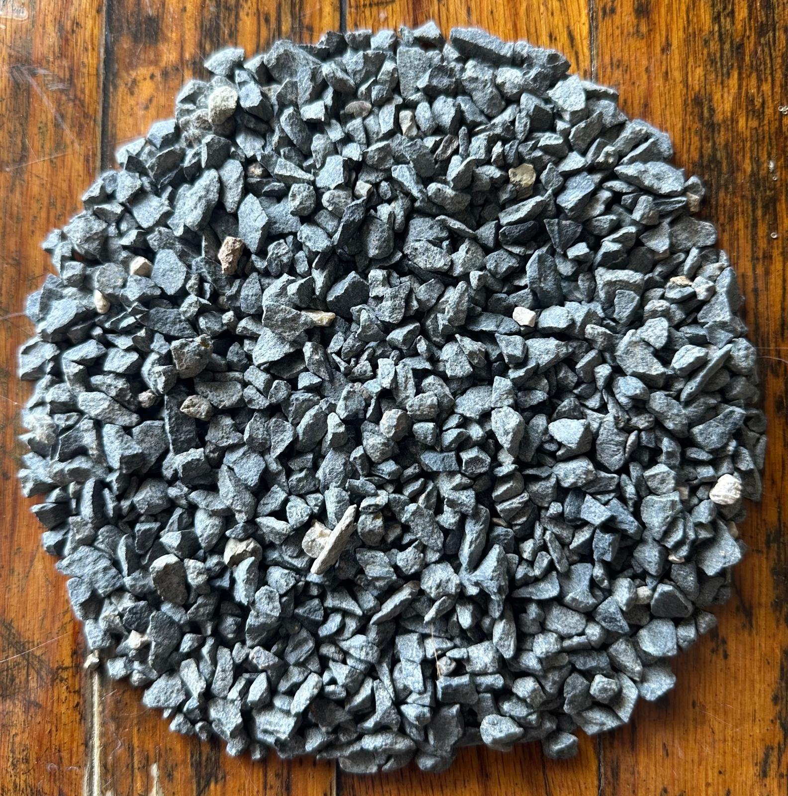 Quarter inch Black Star Shadow Rock